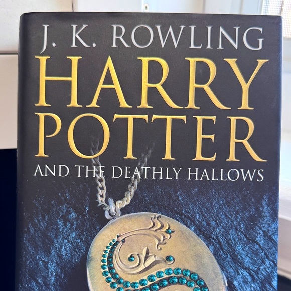 📚Vintage 2007 Hard Cover Publication Harry Potter, The Deathly Hallows Book #7 - Picture 15 of 16
